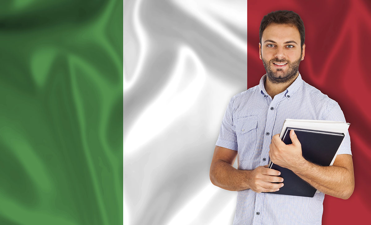 Кто может записаться на бесплатные курсы итальянского языка в Италии