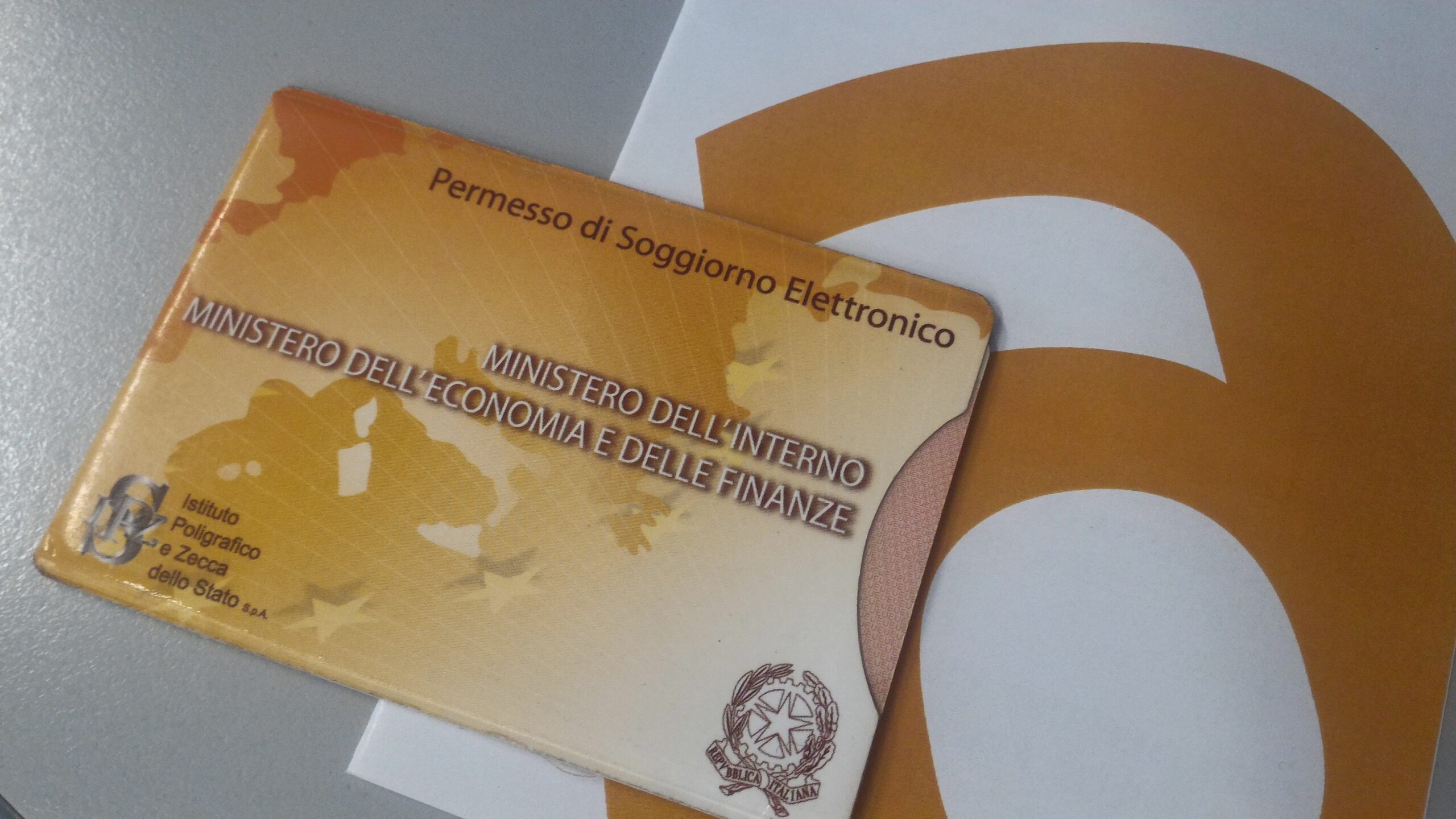 permesso-soggiorno-prezzo
