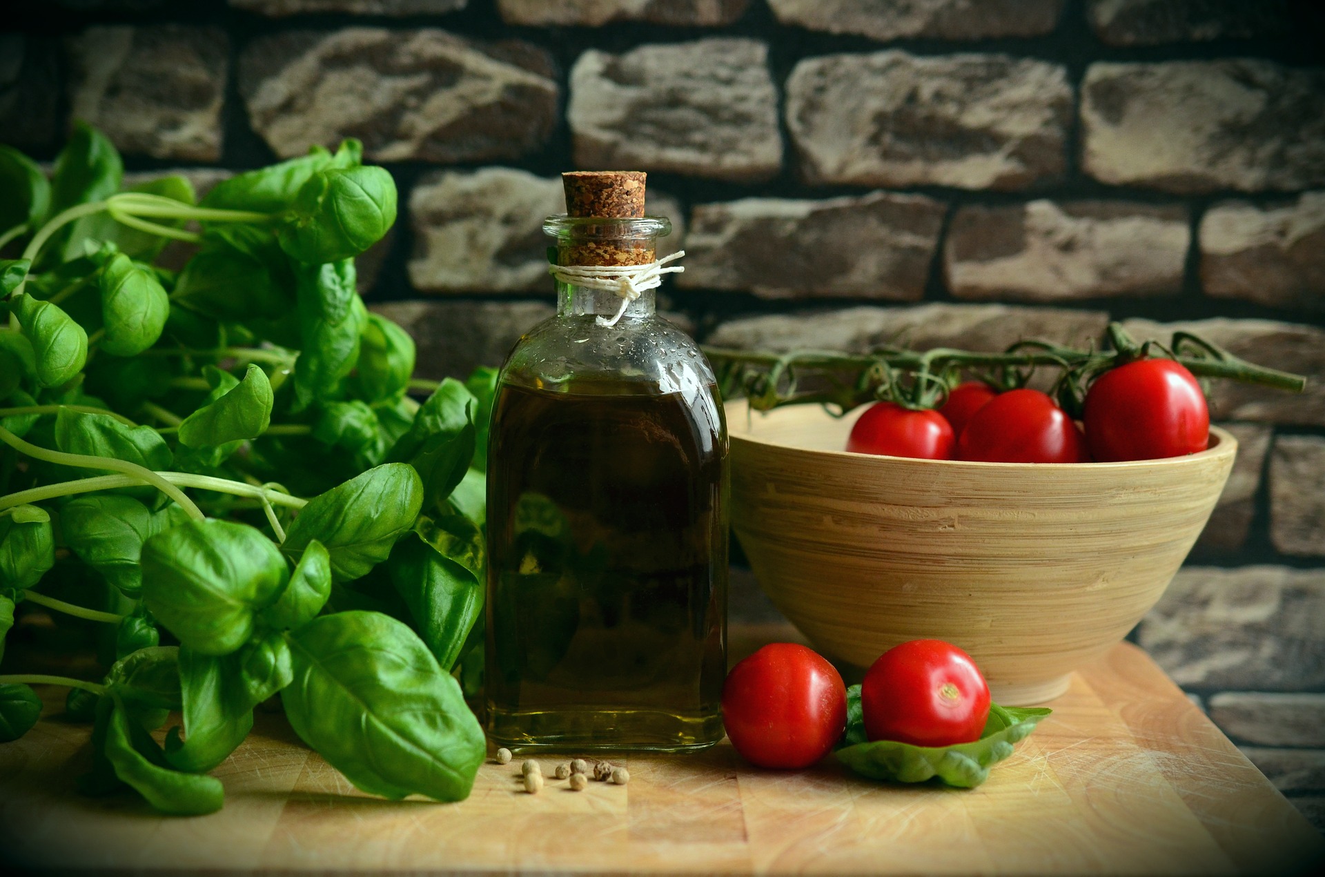 Бутылка оливкового масла