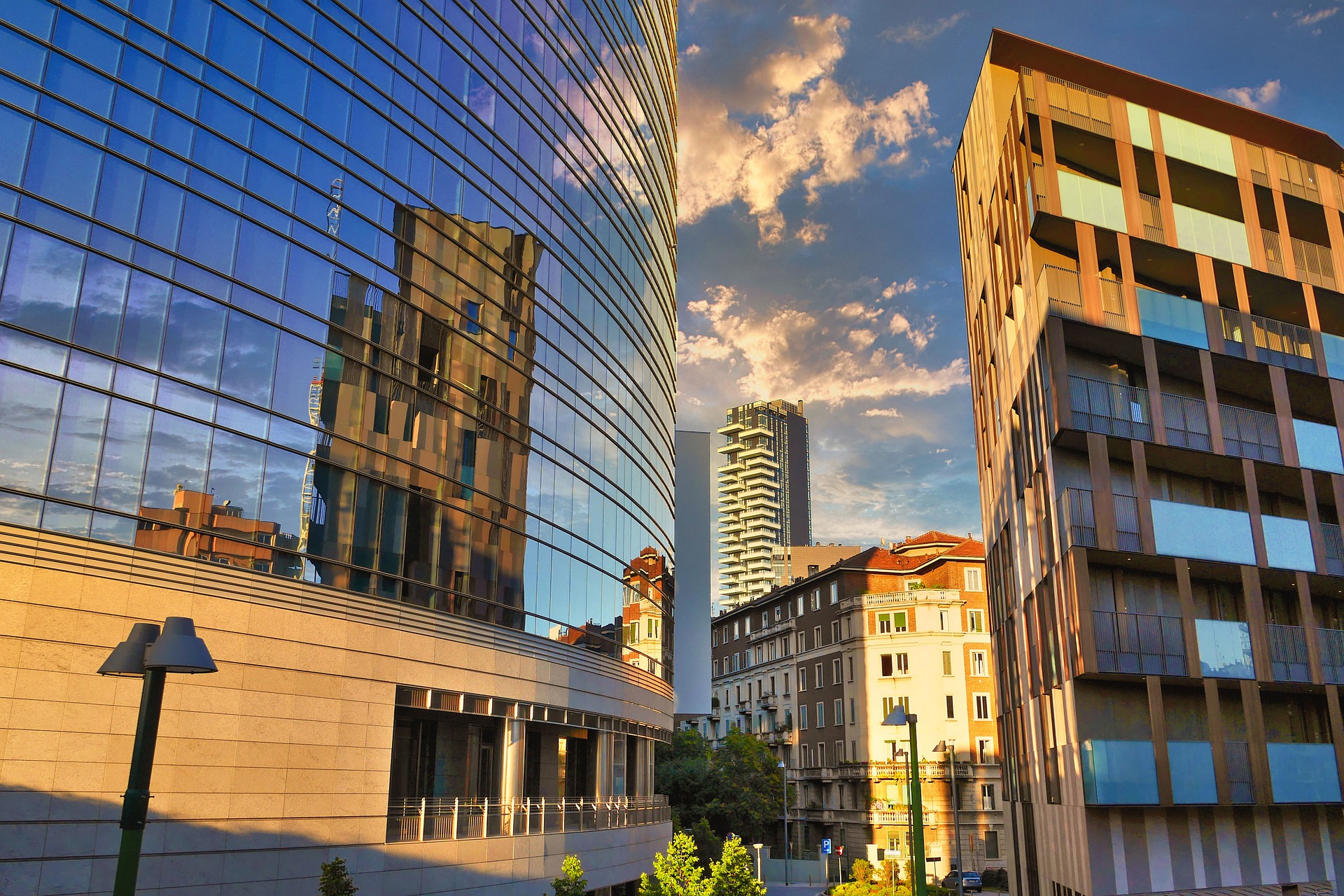 buildings-5999908_1920