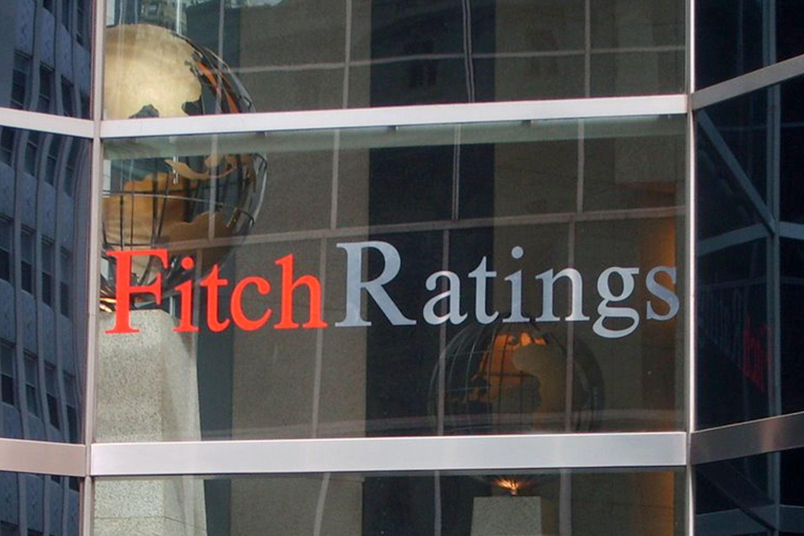 rating_dopo_standard_poor_s_e_moody_s_anche_fitch_declassa_l_italia