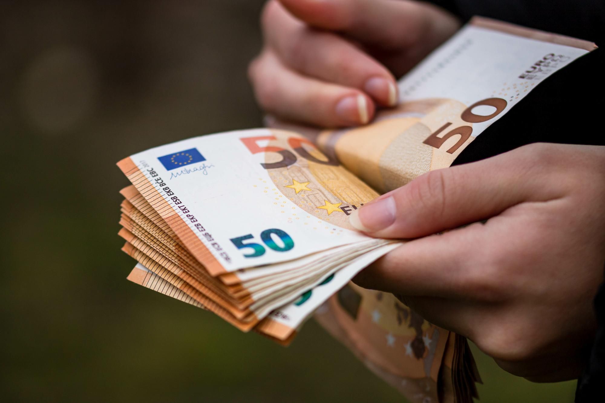 mera_aktivnoy_podderzhki_novoe_nazvanie_i_novye_pravila_vyplat_bazovogo_dohoda_v_italii