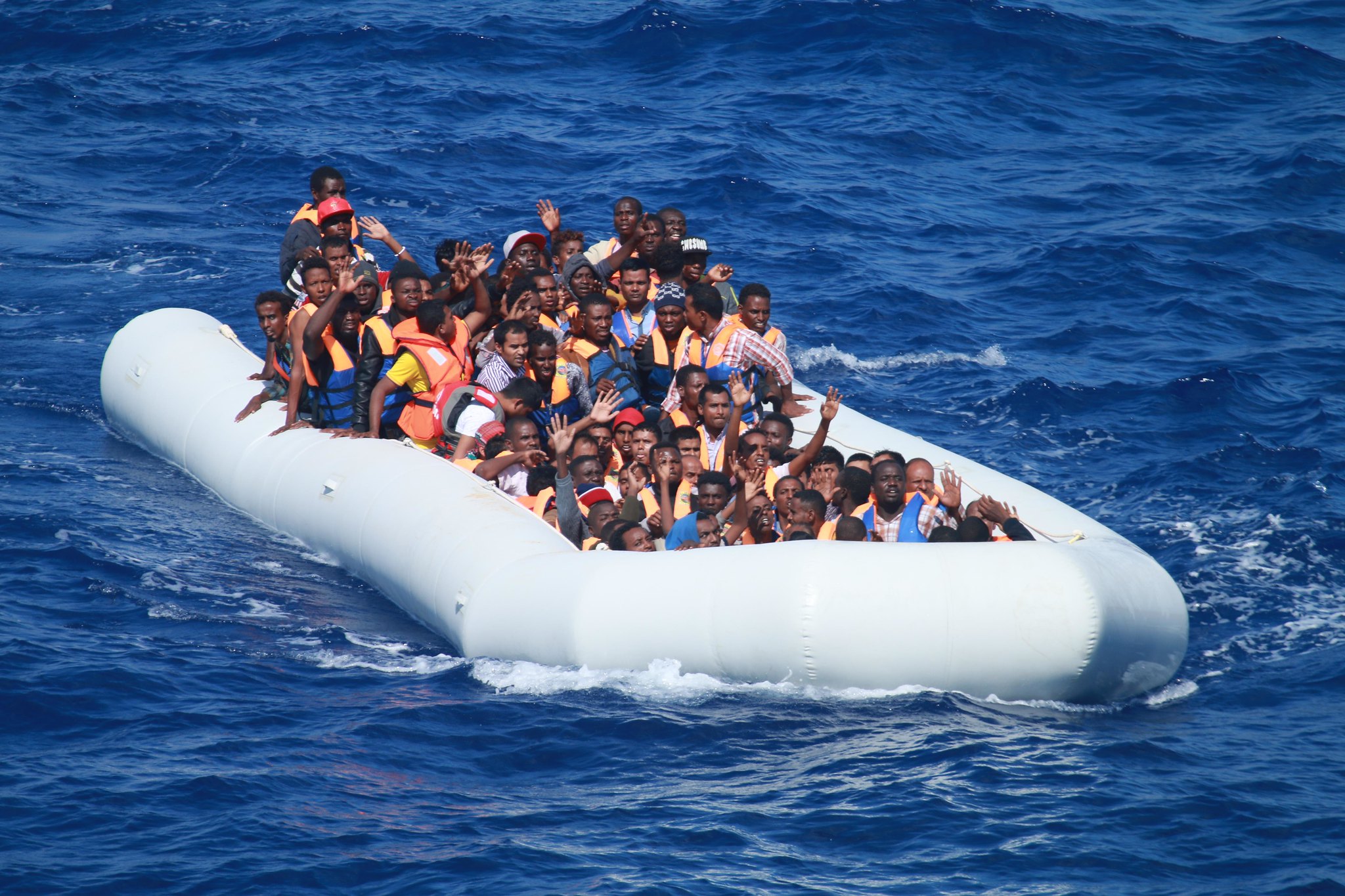 pravitelstva_italii_i_immigraciya_po_moryu