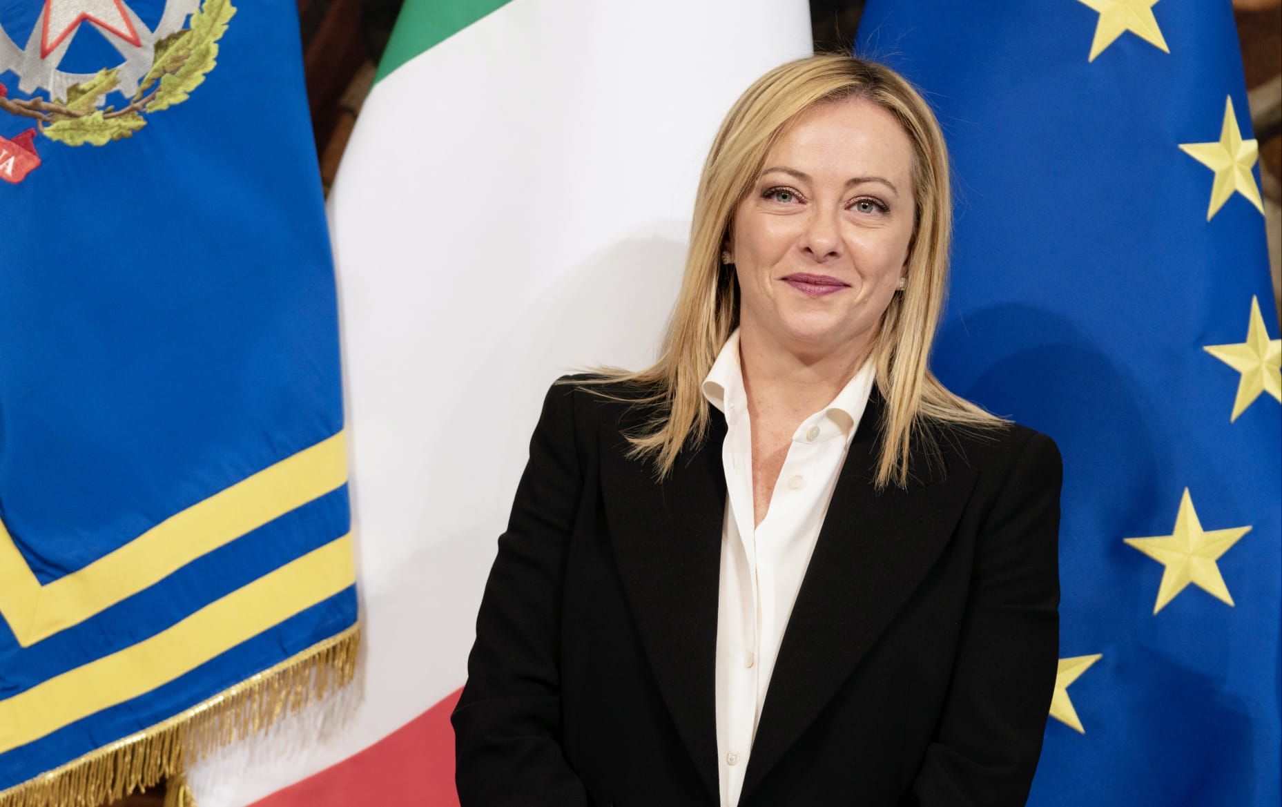 kniga_2019_goda_v_kotoroy_meloni_govorit_ob_quotetnicheskom_zameshcheniiquot