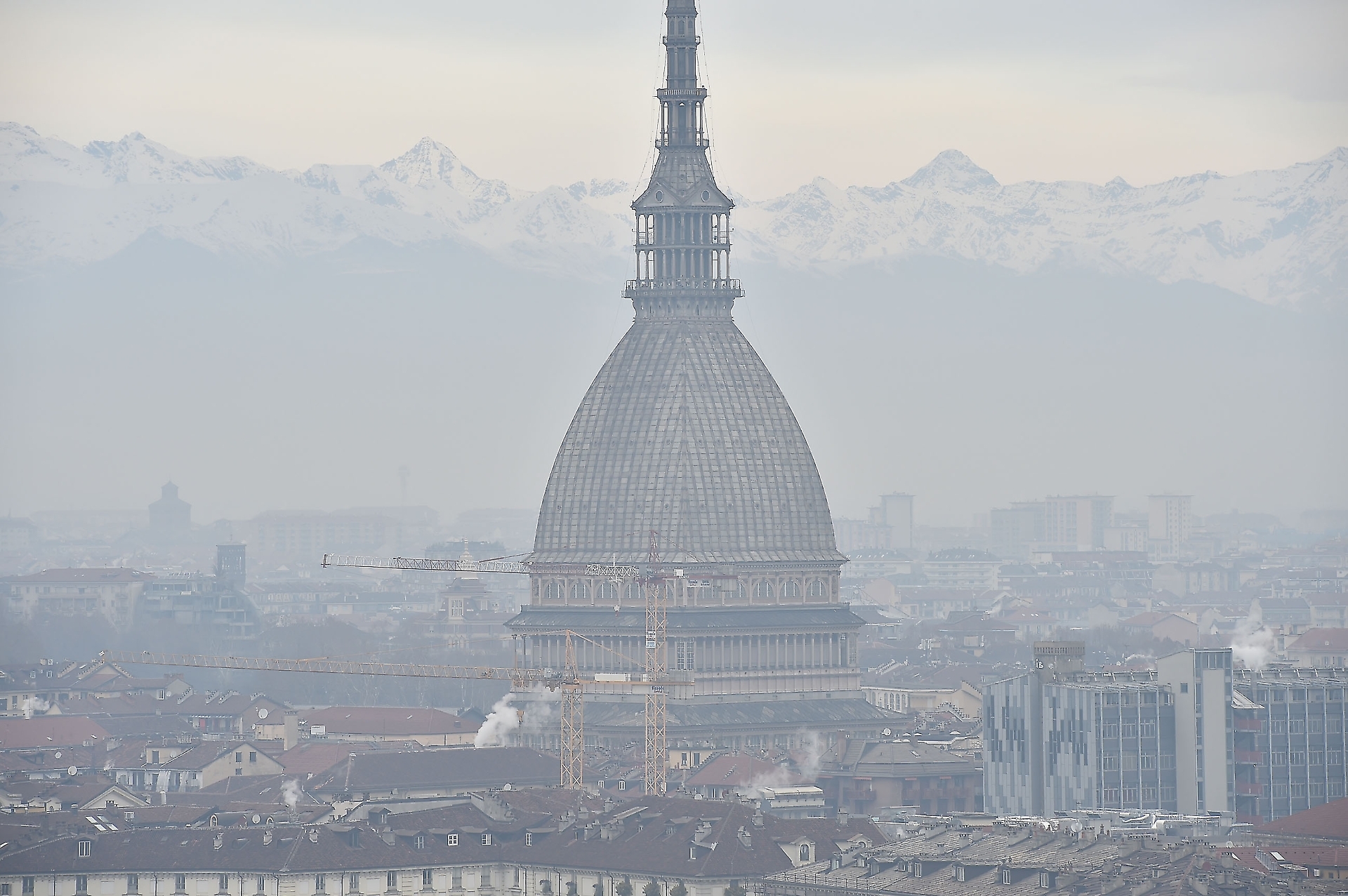 ambiente_alto_livello_di_smog_a_torino_2472205-1692473311784
