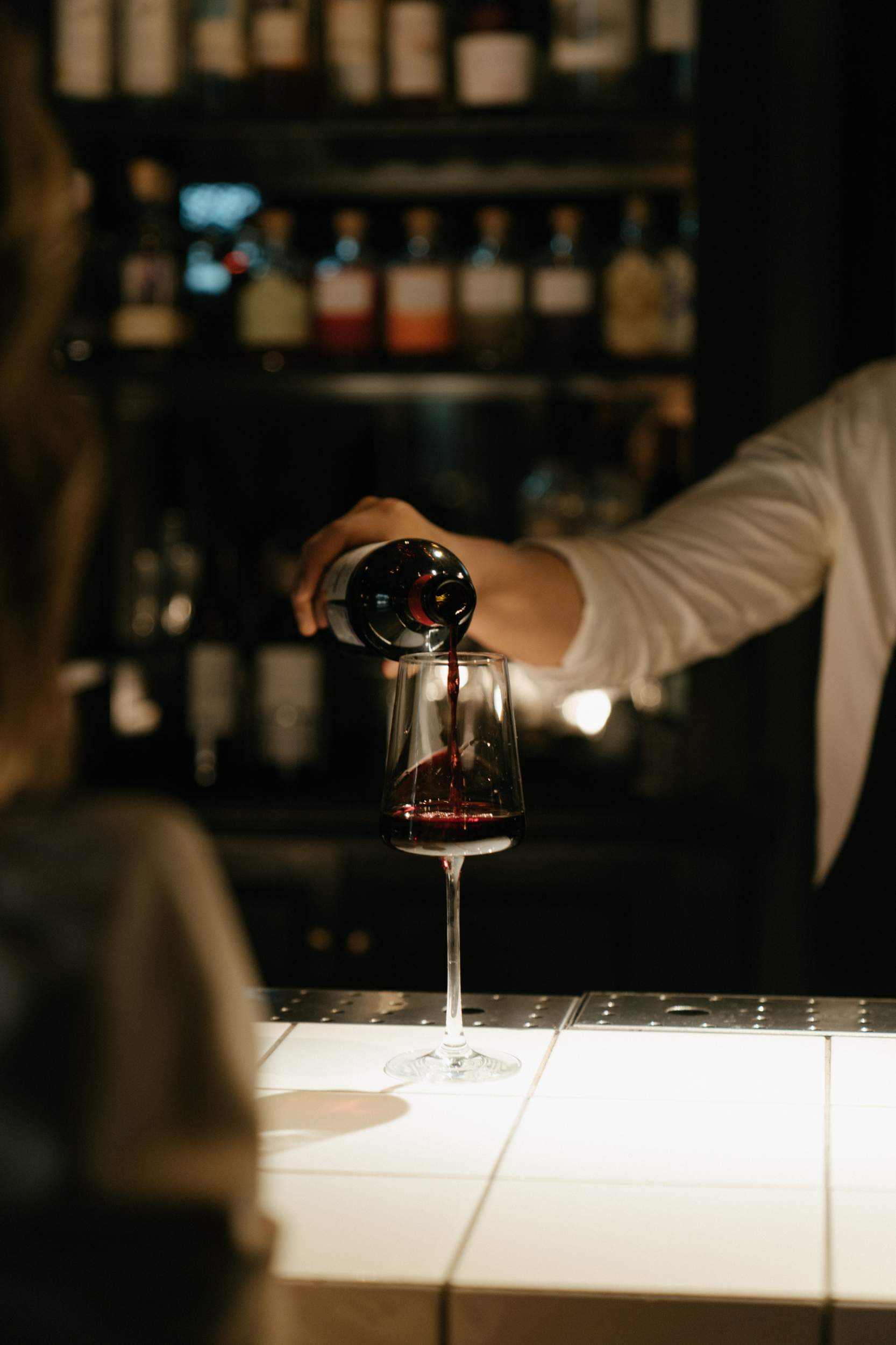 pochemu_cena_na_vino_mozhet_tak_silno_otlichatsya