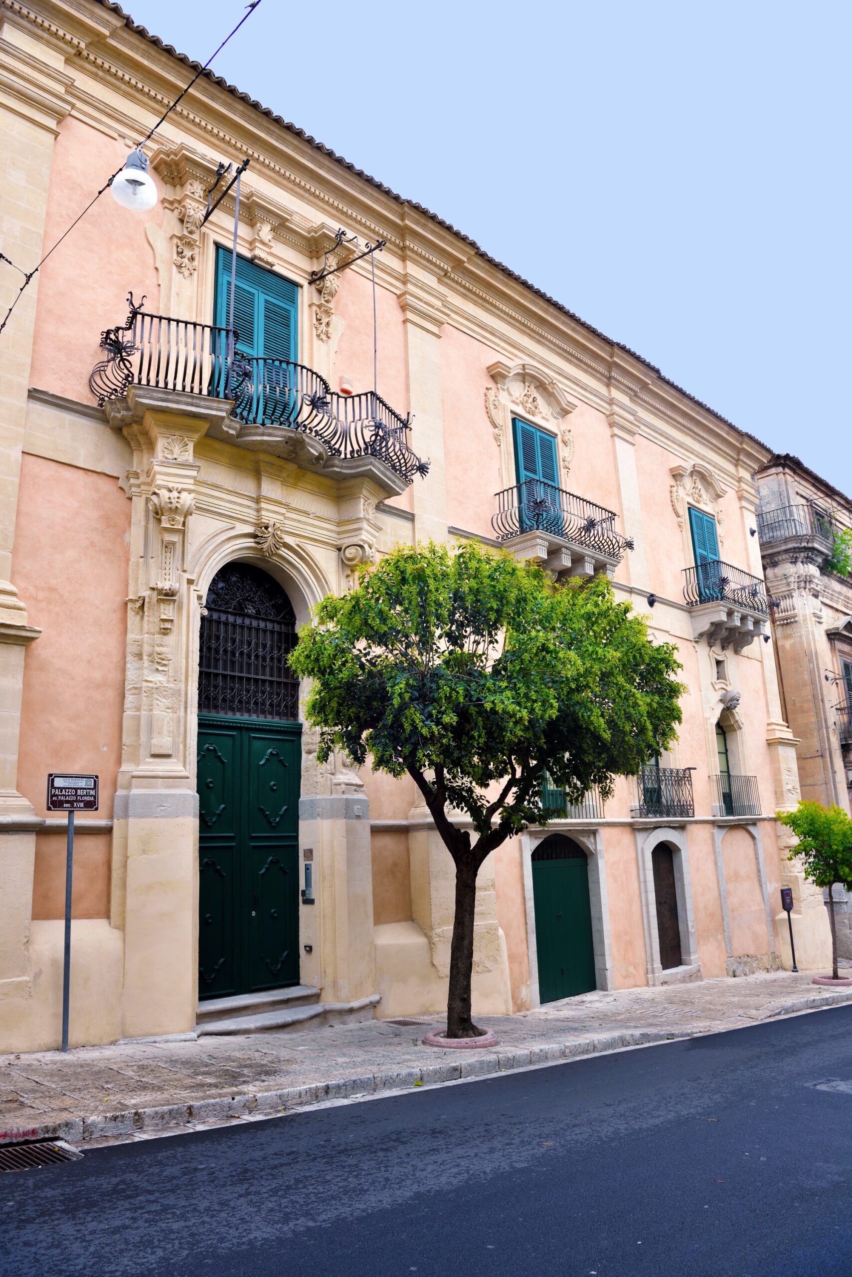bertini-palace-ragusa-sicily-italy-2025-10-06-14-28-56-utc_1